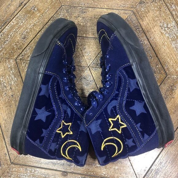 RARE Vans Sk8 Hi Disney Sorcerers Apprentice High Top Shoes Women’s Size 5 - Picture 2 of 8